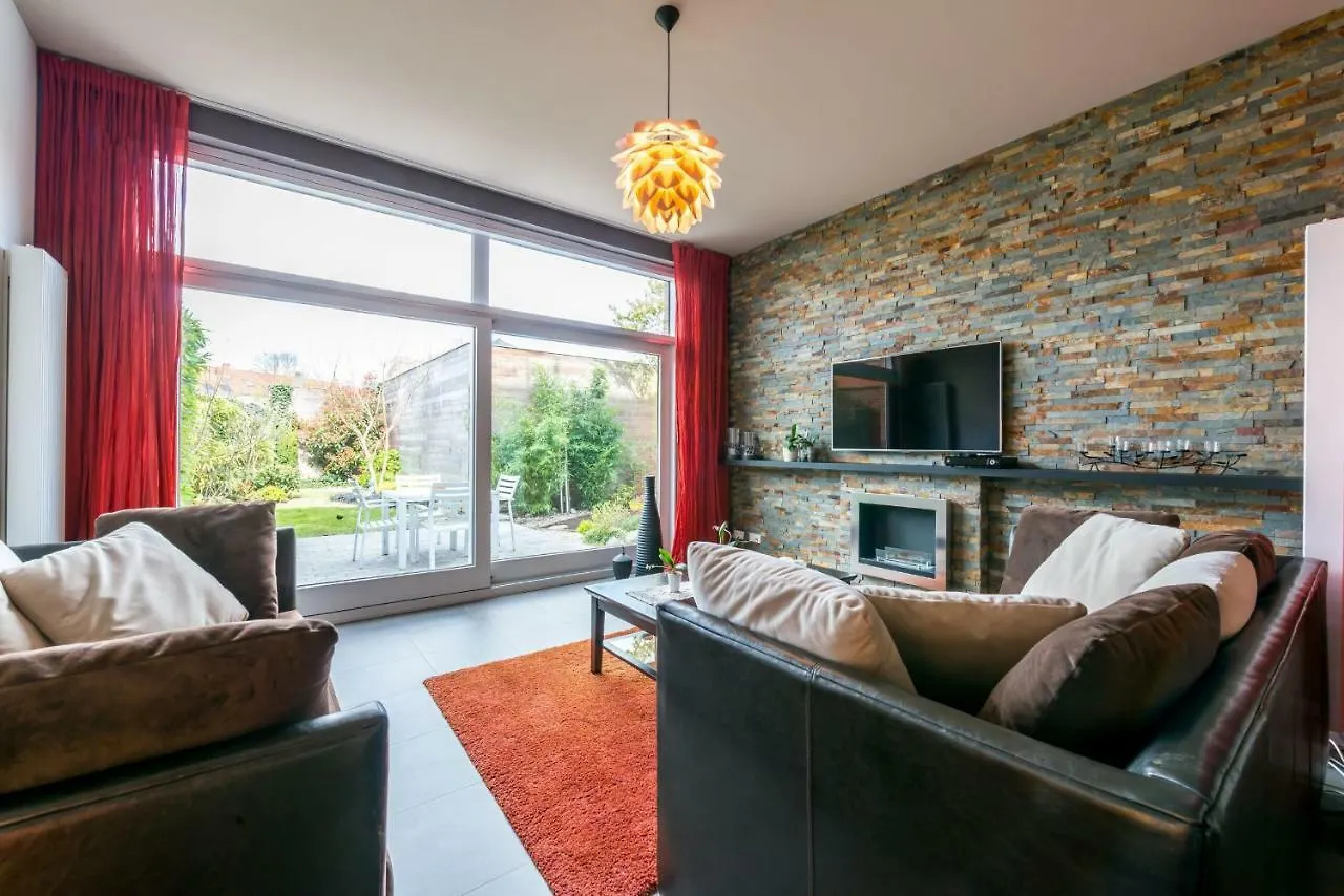 Guesthouse De Roode Brugge
